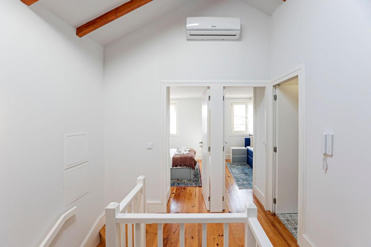 Modern Cativo Apartment By Lovelystay Porto Bagian luar foto